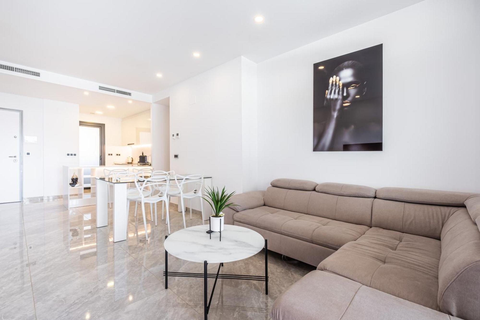 Sunset Waves Siesta Apartment เบนิดอร์ม ภายนอก รูปภาพ